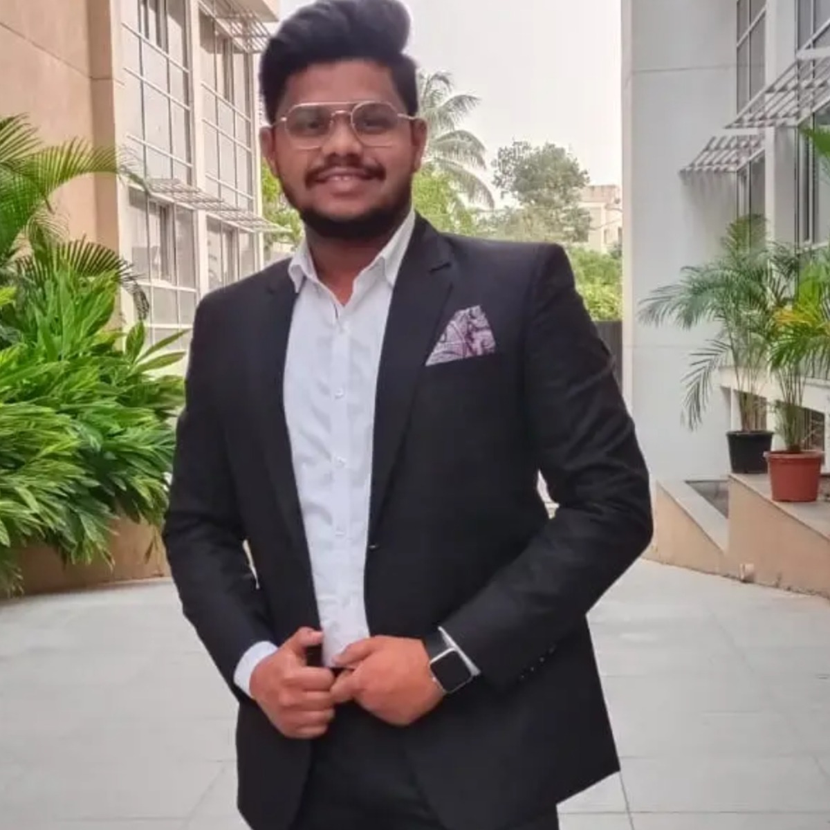 Vinayak Satish Sawant