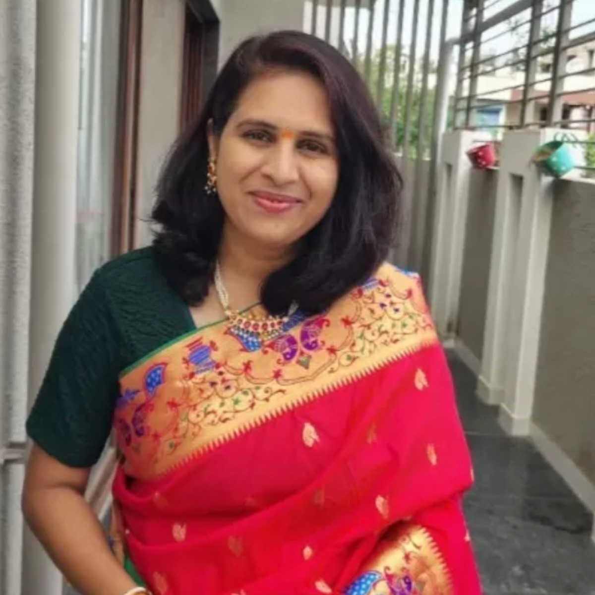 •  Smita Vilasrao Patil