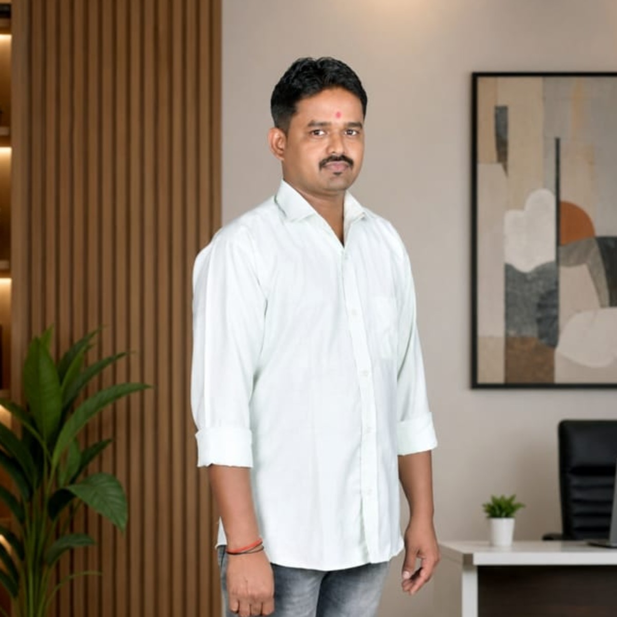 Nilesh Shantaram Shinde