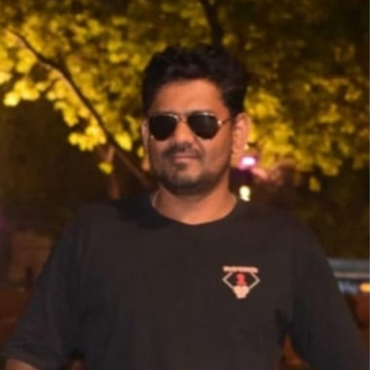 Aniket Manohar Kanse
