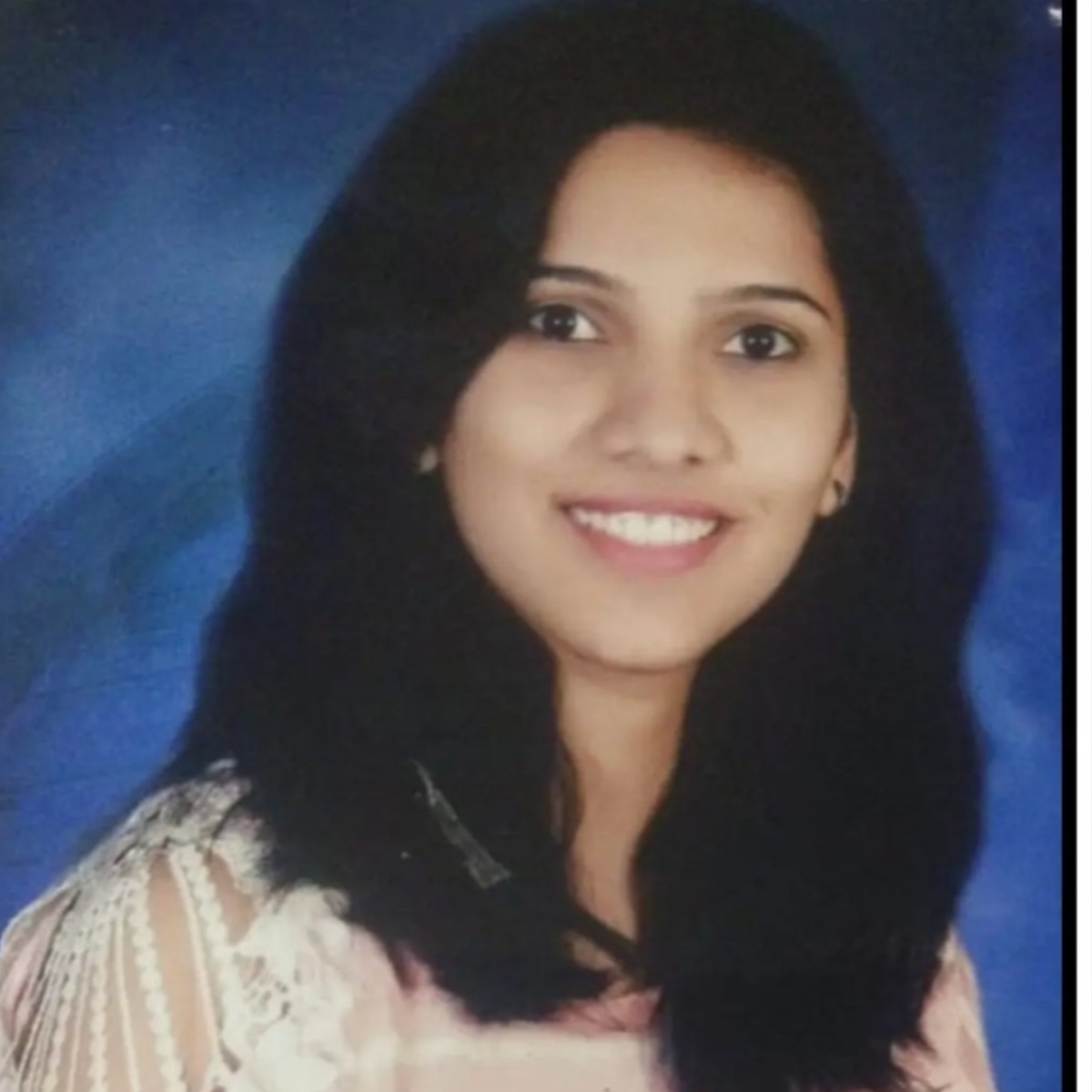 Radhika Raviraj Shinde