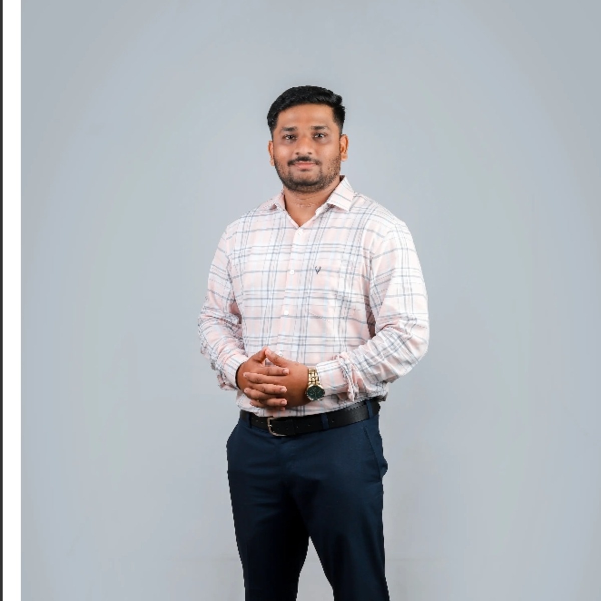 Sumit Satish Dongale