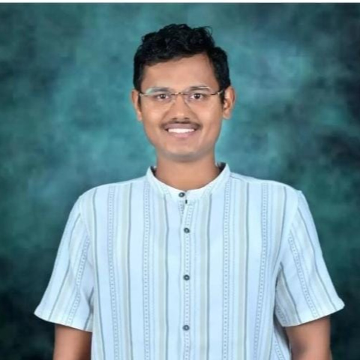 Mukund Mahadev Desai