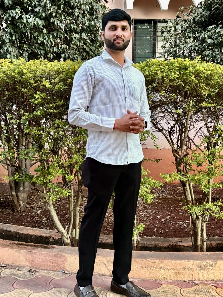 Nilesh Niwas Mahind ( patil )